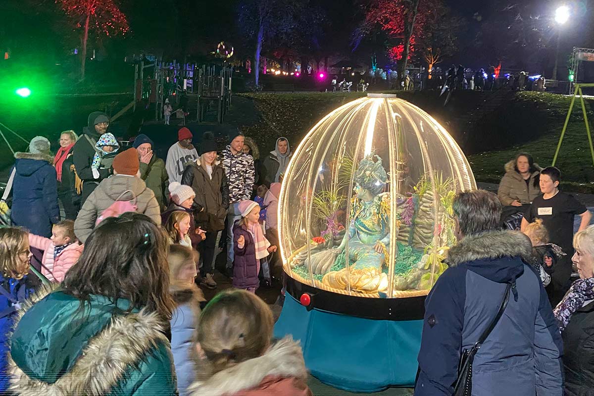 Original Sea Sphere act at Salford illuminated family event